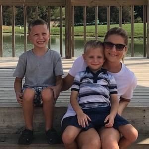 Meet your Posher, Angie